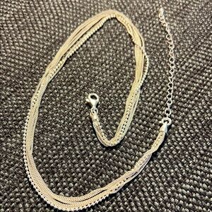 Elegant Silver Chain Necklace